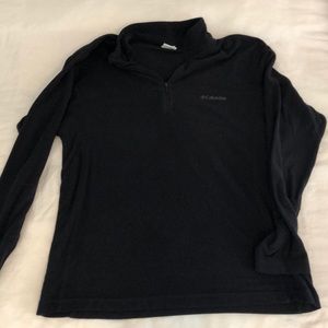 Columbia Black half zip size medium